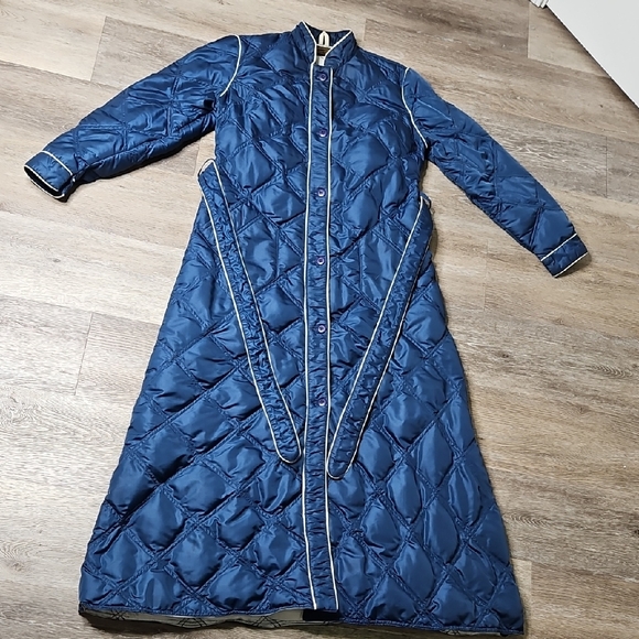 Vintage Eddie Bauer Black Label Navy and White Quilted Down Robe Size Medium - Picture 8 of 13